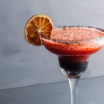 Batida Kirsch Cocktail in Schale